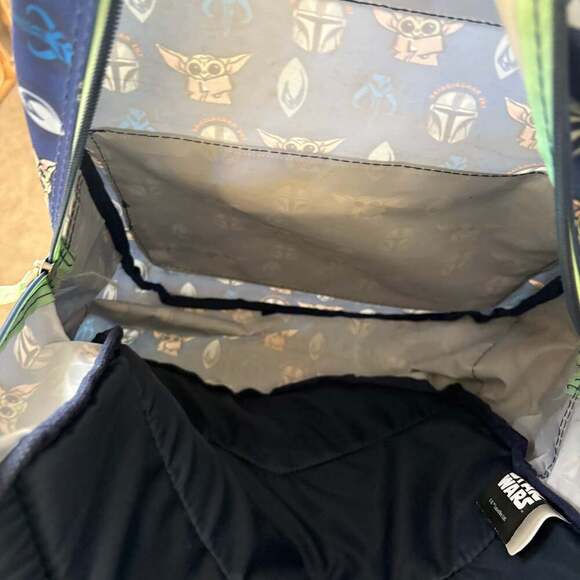 Star Wars The Mandalorian Grogu Baby Yoda Backpack Navy Blue 16 Kids School Bag - Picture 2 of 6